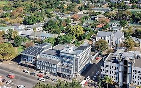 The Lazy Expat - Paarl - Self Catering Apartment